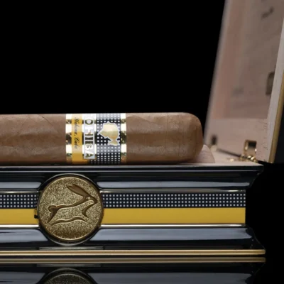Cohiba Siglo de Oro Year of the Rabbit 2022 - Cigar-box side